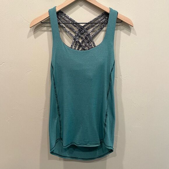 Lululemon Wild Tank with Built in Bra - Size: 4 - Picture 2 of 11